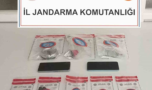 Denizli jandarmasından uyuşturucu tacirleri 3 ilçede eş zamanlı operasyon: 11 gözaltı