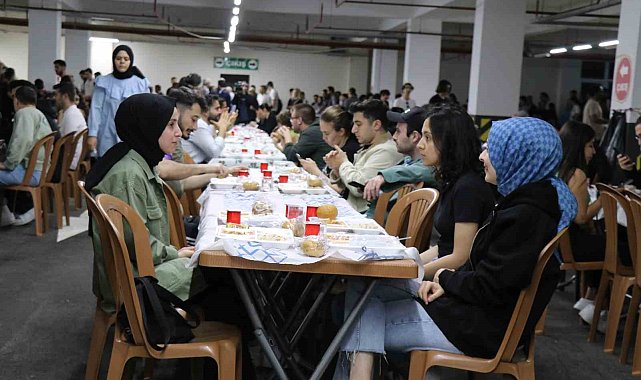 Denizli OSB Başkanvekili Baltalı 3 bin kişiye iftar verdi