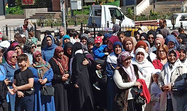 Devrekli umreciler kutsal topraklara uğurlandı