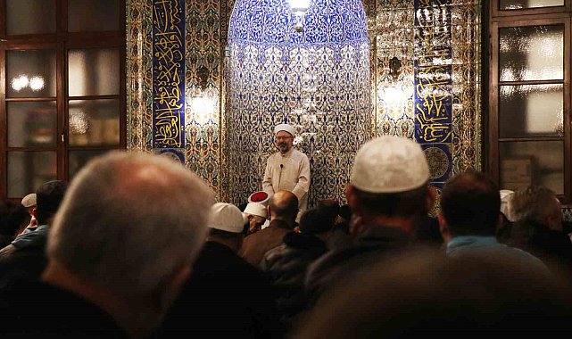 Diyanet İşleri Başkanı Erbaş, Ramazan ayının son teravih namazını kıldırdı