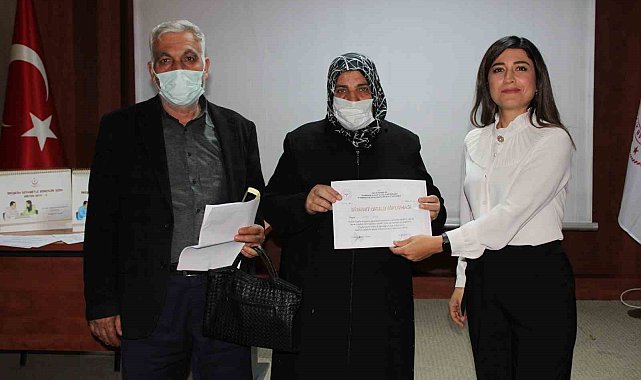Diyarbakır&#039;da diyabet okulundan 609 hasta mezun oldu