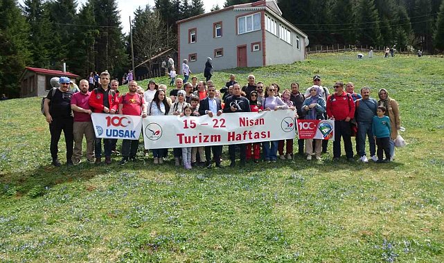 Doğaseverler Kadıralak Yaylası'nda bir araya geldi
