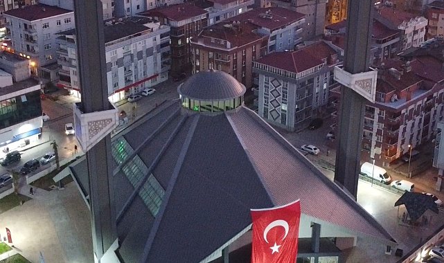 Dünya Kur'an-ı Kerim'i güzel okuma birincisi Canik'te