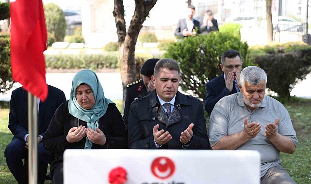 Düzce'de bayramda şehitler unutulmadı