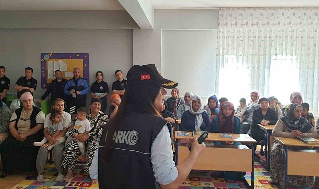 Düzce'de kadınlara narkotik eğitimi
