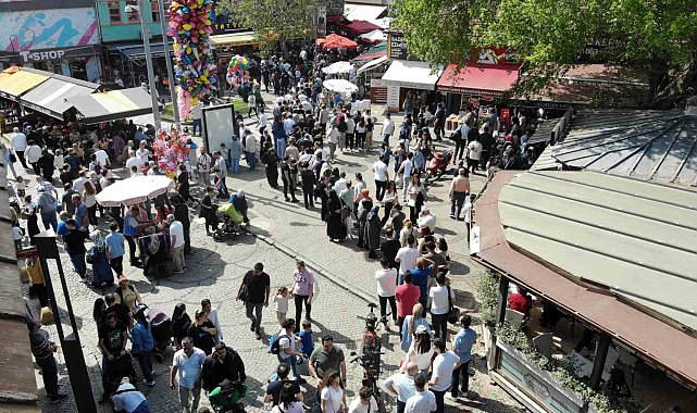 Edirne'de metrelerce uzayan tava ciğer kuyruğu havadan görüntülendi