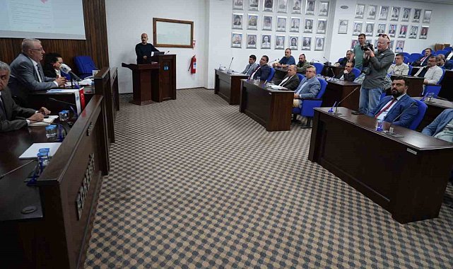 Edremit Belediye Başkanı Ertaş, Turizm Haftası dolayısıyla sektör temsilcileriyle buluştu