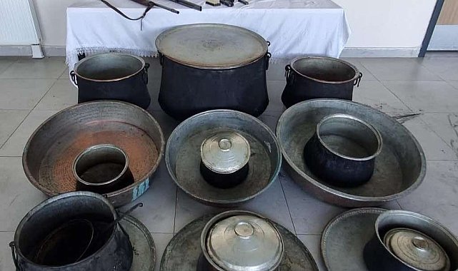 Elazığ'da 7 eve giren hırsız, çaldığı eşyalarla birlikte yakalandı