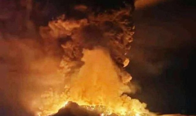 Endonezya'daki Ruang Yanardağı patladı, 838 kişi tahliye edildi