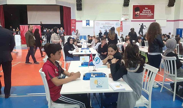 Erzurum'da akıl ve zeka oyunları başladı