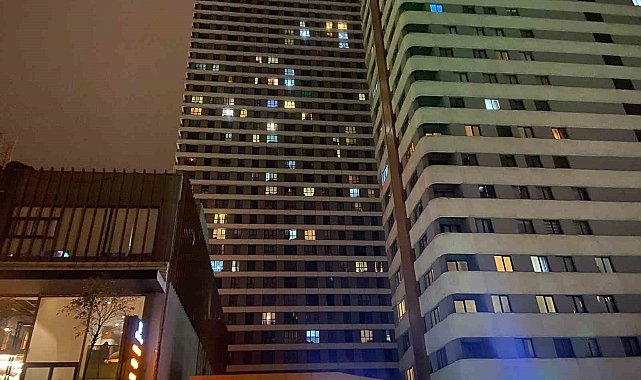 Esenyurt'ta genç kızın feci sonu: 30'uncu kattan düşerek hayatını kaybetti