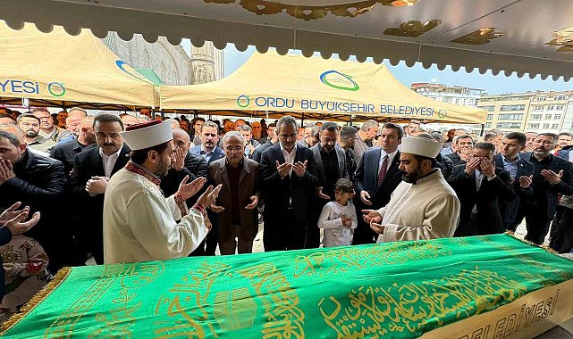 Eski AK Parti Altınordu İlçe Başkanı Cihan Erken, son yolculuğuna uğurlandı