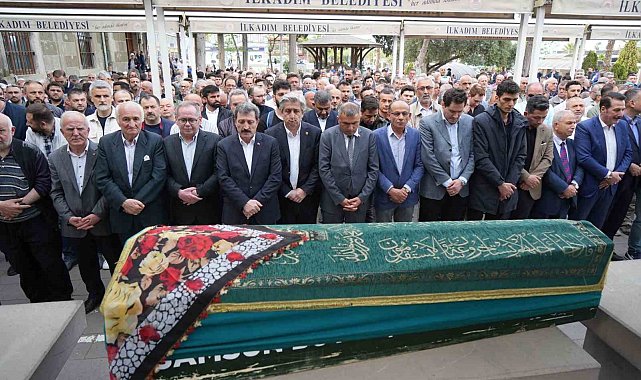 Eski SBB Başkanı Demir'in anne acısı