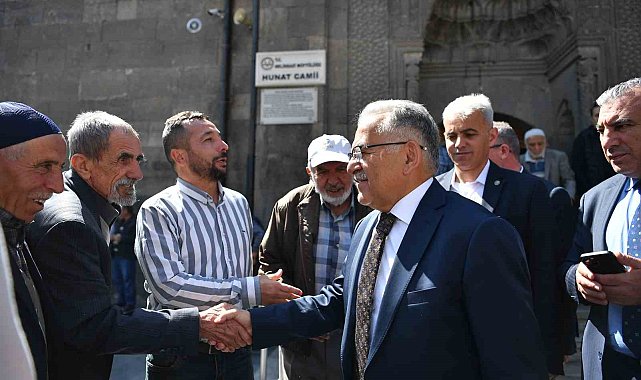 Esnaf ve vatandaşlardan Başkan Büyükkılıç'a "hayırlı olsun" tebrikleri
