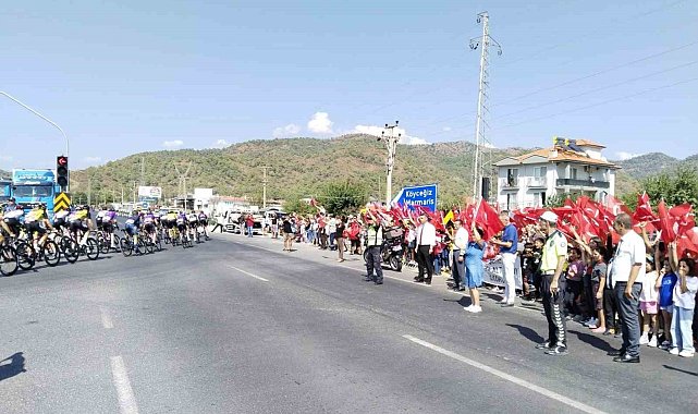 Fethiye ile Marmaris arasındaki yollar bisiklet turu için hazırlanıyor