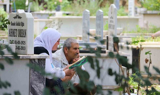 Fethiye'de kabir ziyaretleri unutulmadı