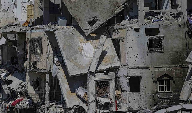 Gazze Şeridi'nde can kaybı 33 bin 729'a yükseldi