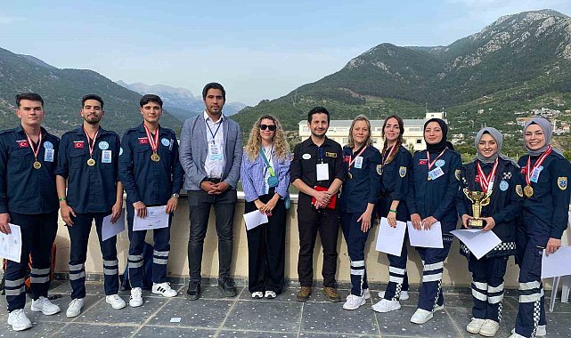 Gediz Sağlık Hizmetleri Meslek Yüksekokulunun öğrencilerinin büyük başarısı