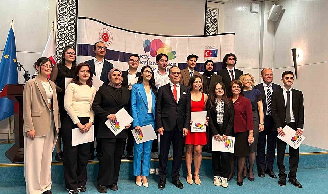 Genç Çevirmenler Yarışması'nın kazananları belli oldu