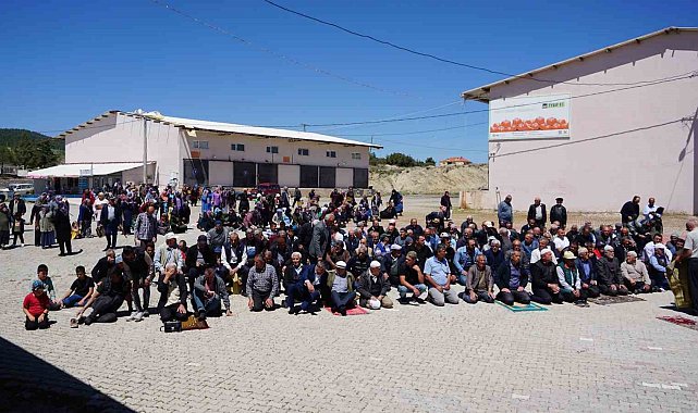 Gölhisar'da yağmur duası yapıldı