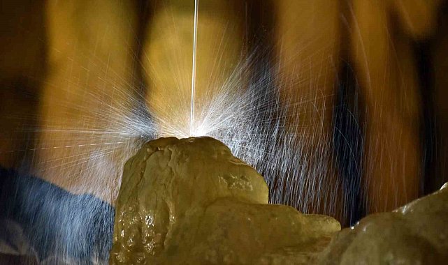 Gümüşhane'nin yeraltı sarayı Karaca Mağarasında sezon başladı