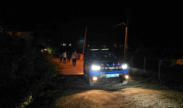Haber alınamayan kadın ağaca asılı halde bulundu