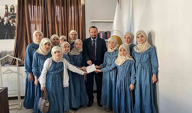 Hafızlık öğreticileri harçlıklarını Filistin'e gönderdi