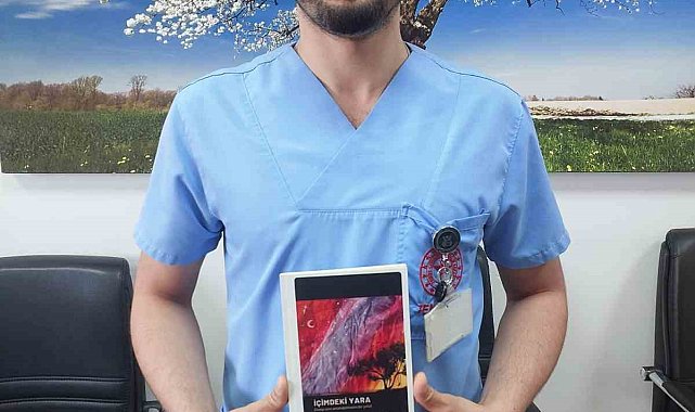 Hastanede çalışan temizlik personeli ilk kitabını çıkardı