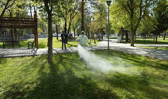 Havaların ısınmasıyla Melikgazi Belediyesi ilaçlama çalışmalarına başladı