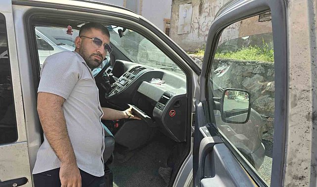 Hem 70 bin TL'sini çaldılar hem de tehdit ettiler