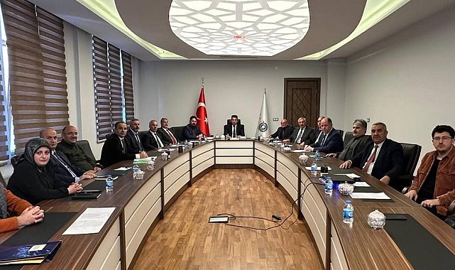 Hüseyin Şahin Bayburt İl Genel Meclisi Başkanı seçildi