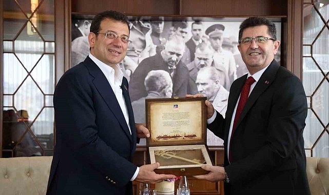 İBB Başkanı İmamoğlu'dan Çekmeköy Belediye Başkanı Çerkez'e tebrik ziyareti