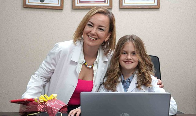 İEÜ Medical Point'te söz küçüklerin