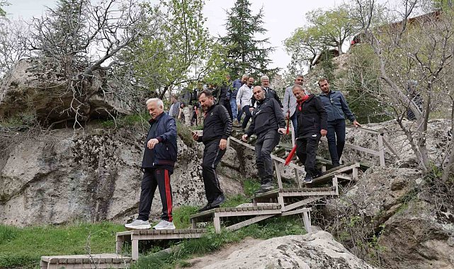 Ihlara Vadisi'nde Turizm Haftası yürüyüşü