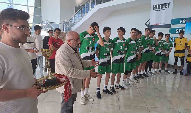 İmam-Hatip okulları arasında spor heyecanı devam ediyor