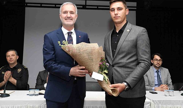 İnegöl'de muhtarlarla yeni dönemin ilk toplantısı yapıldı