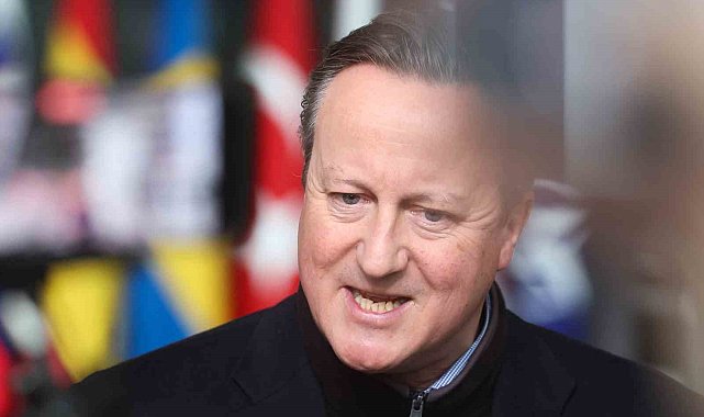 İngiltere Dışişleri Bakanı Cameron: " Desteğimiz kayıtsız şartsız değil"