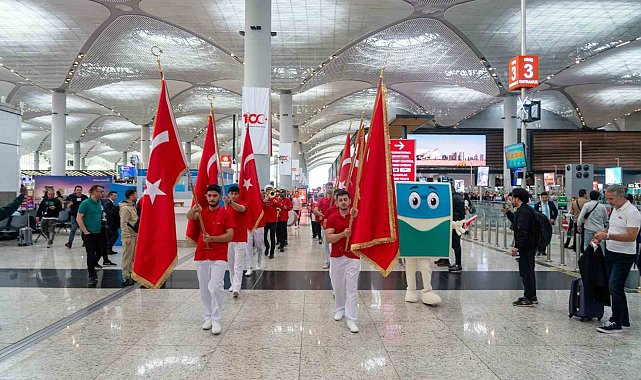 İstanbul Havalimanı'nda 23 Nisan coşkuyla kutlandı