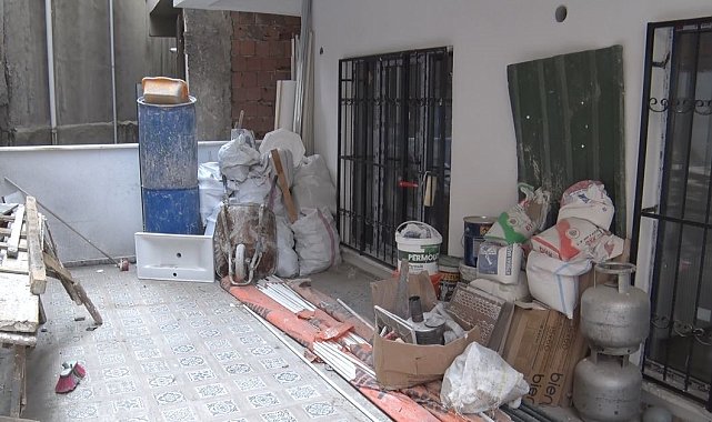 İstanbul'da hırsızın suçüstü yakalandığı anlar kamerada: "Çocuklarıma siz mi bakacaksınız"