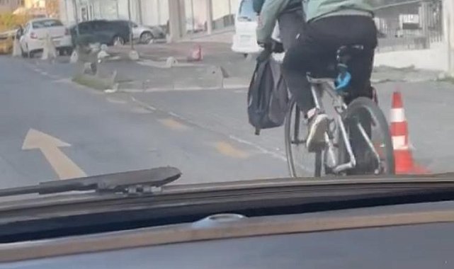 İstanbul'da şoke eden tehlikeli yolculuklar kamerada: Çocukların canını hiçe sayıp taşıdılar
