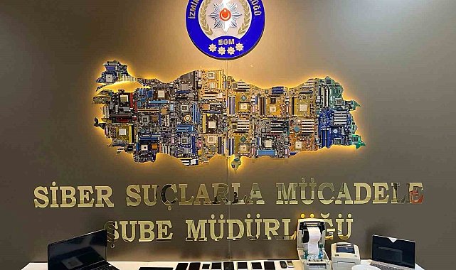İzmir'de internet sitesi dolandırıcılarına operasyon: 9 şüpheli yakalandı