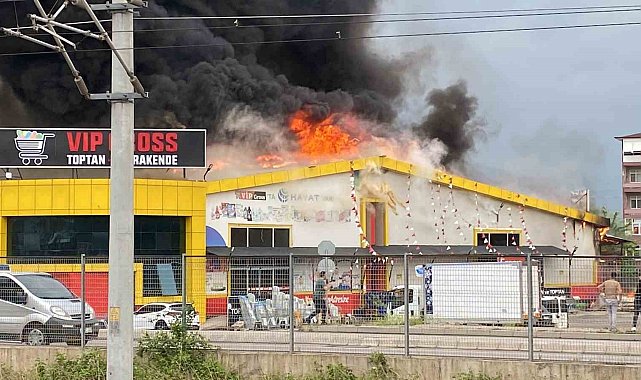İzmit'te büyük yangın