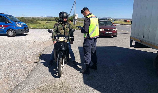 Jandarma kask kullanımının önemine dikkat çekti