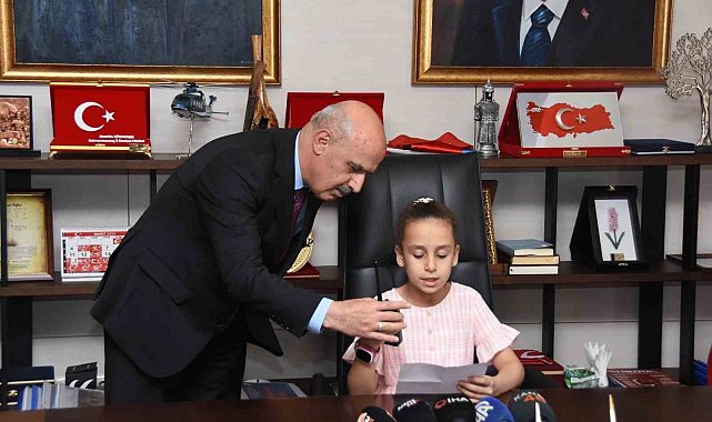 Kahramanmaraş'ta Ayşe Neva makama geçti, "Güvenlik önlemlerimizi arttıralım" anonsu yaptı