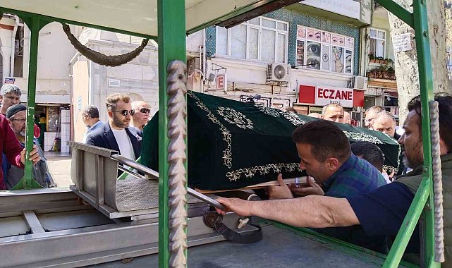 Kaptan Hasan Mehmet Uyanık Beykoz'da defnedildi