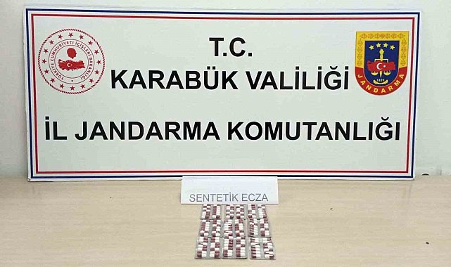 Karabük'te 126 adet sentetik hap ele geçirildi