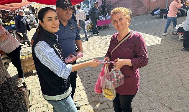 Karacasu'da polis ekipleri vatandaşları KADES konusunda bilgilendirdi