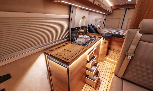 Karavan tutkunları açık havada buluşuyor