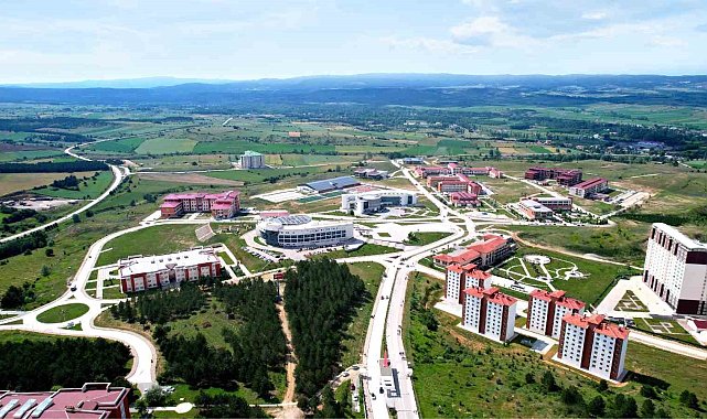 Kastamonu Üniversitesi Fen Fakültesi, akreditasyon başarısıyla kalite standartlarını yükseltiyor