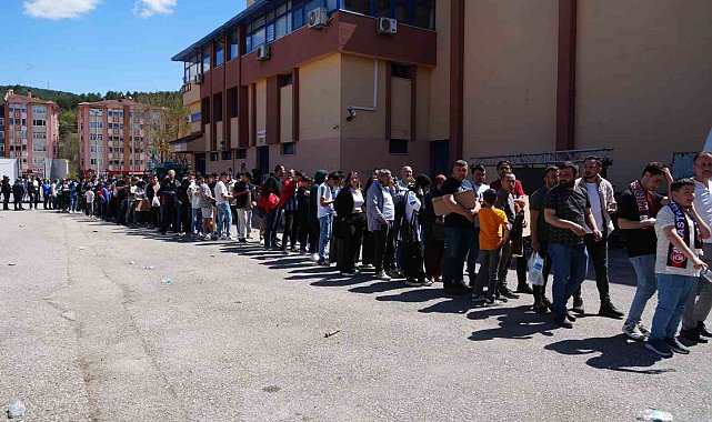Kastamonuspor taraftarından Amed maçına yoğun ilgi